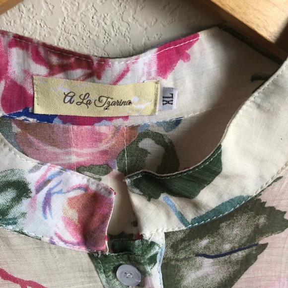 Ivory & pink sheer floral button up tunic - Picture 4 of 6
